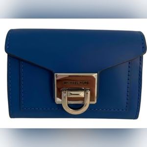 Michael Kors Manhattan Flap Wallet